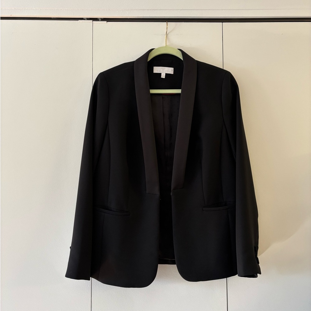 Talbots RSVP tuxedo suit